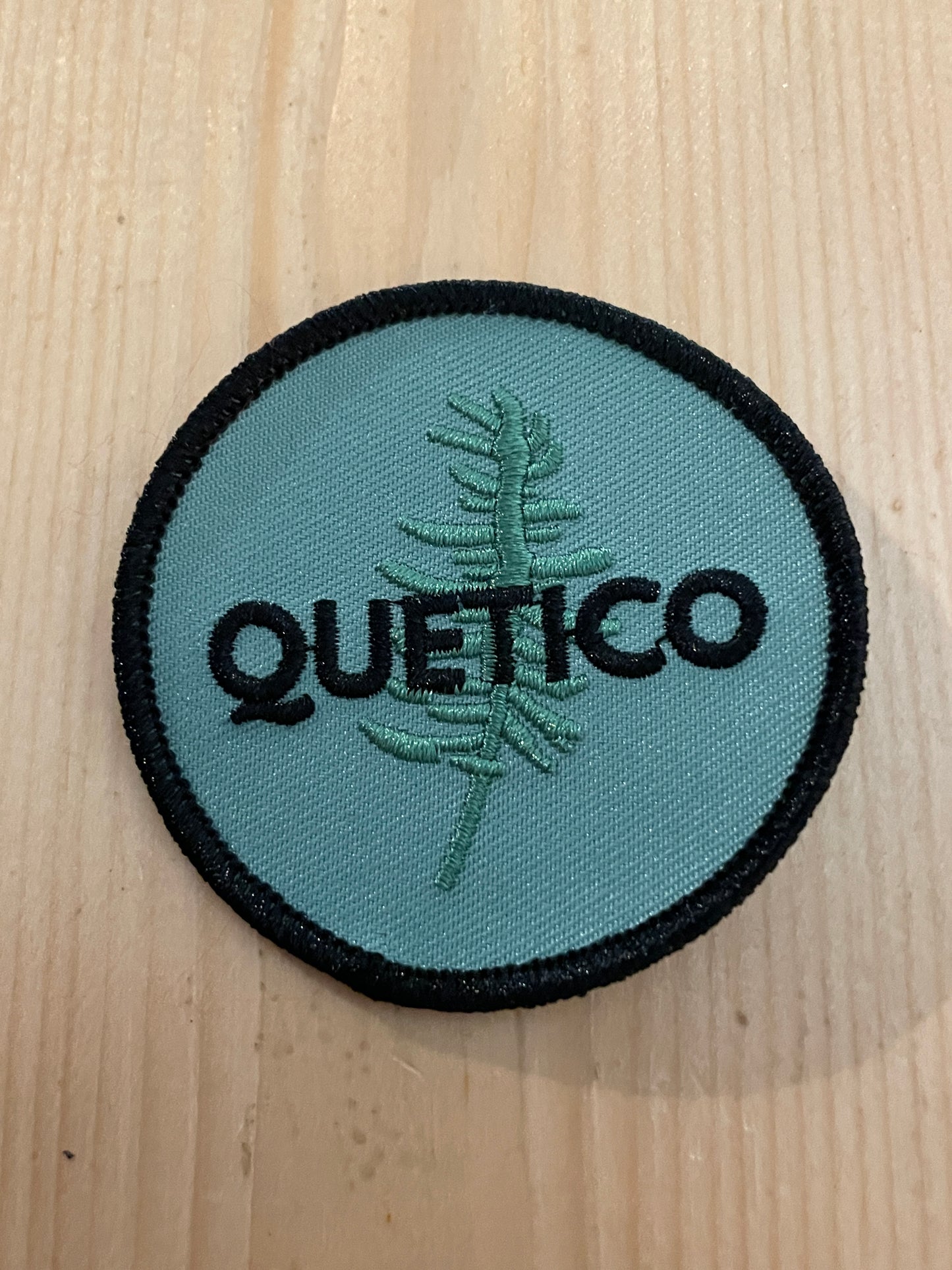 Quetico Leaf Crest