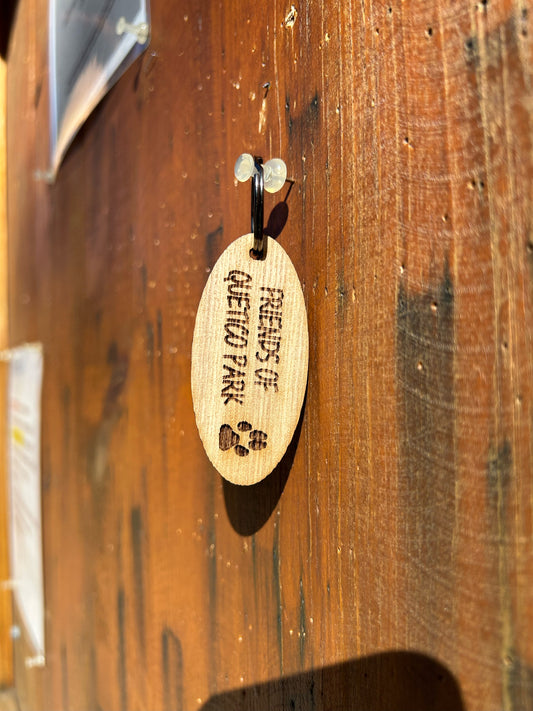 Large Keychain With Wolf Paw FOQP
