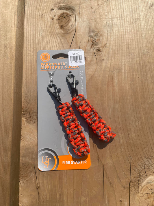 UST - Zipper Pull